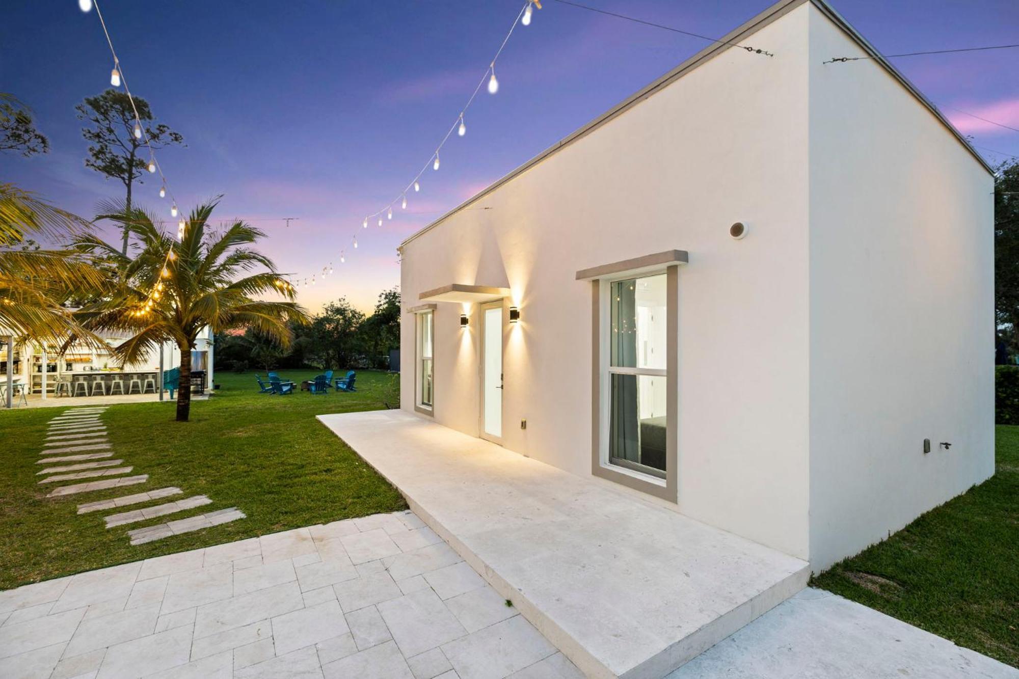 Ideal For Families The White House Of Miami Close To Miami Beaches And The Keys West Princeton 외부 사진