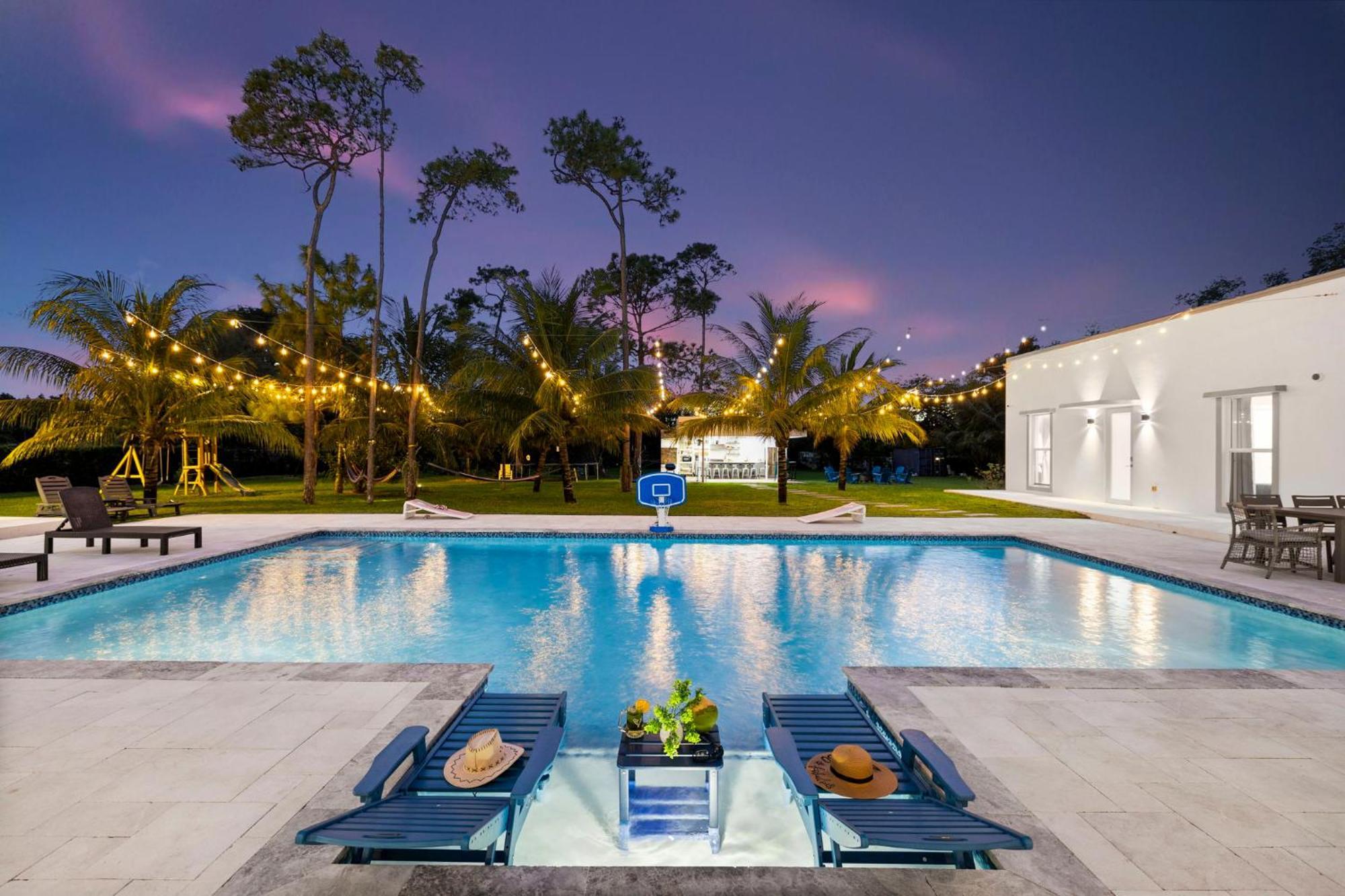 Ideal For Families The White House Of Miami Close To Miami Beaches And The Keys West Princeton 외부 사진