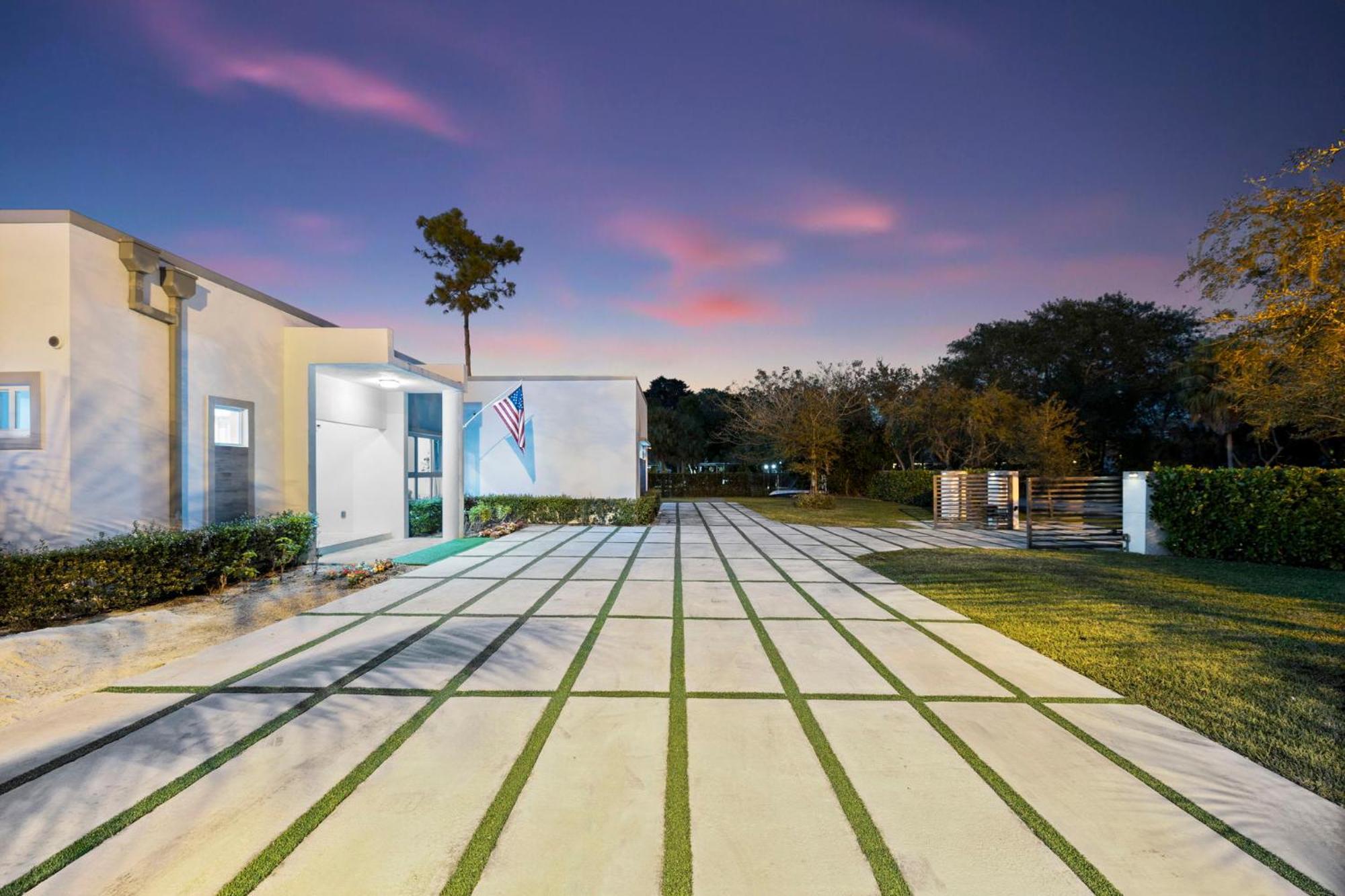 Ideal For Families The White House Of Miami Close To Miami Beaches And The Keys West Princeton 외부 사진