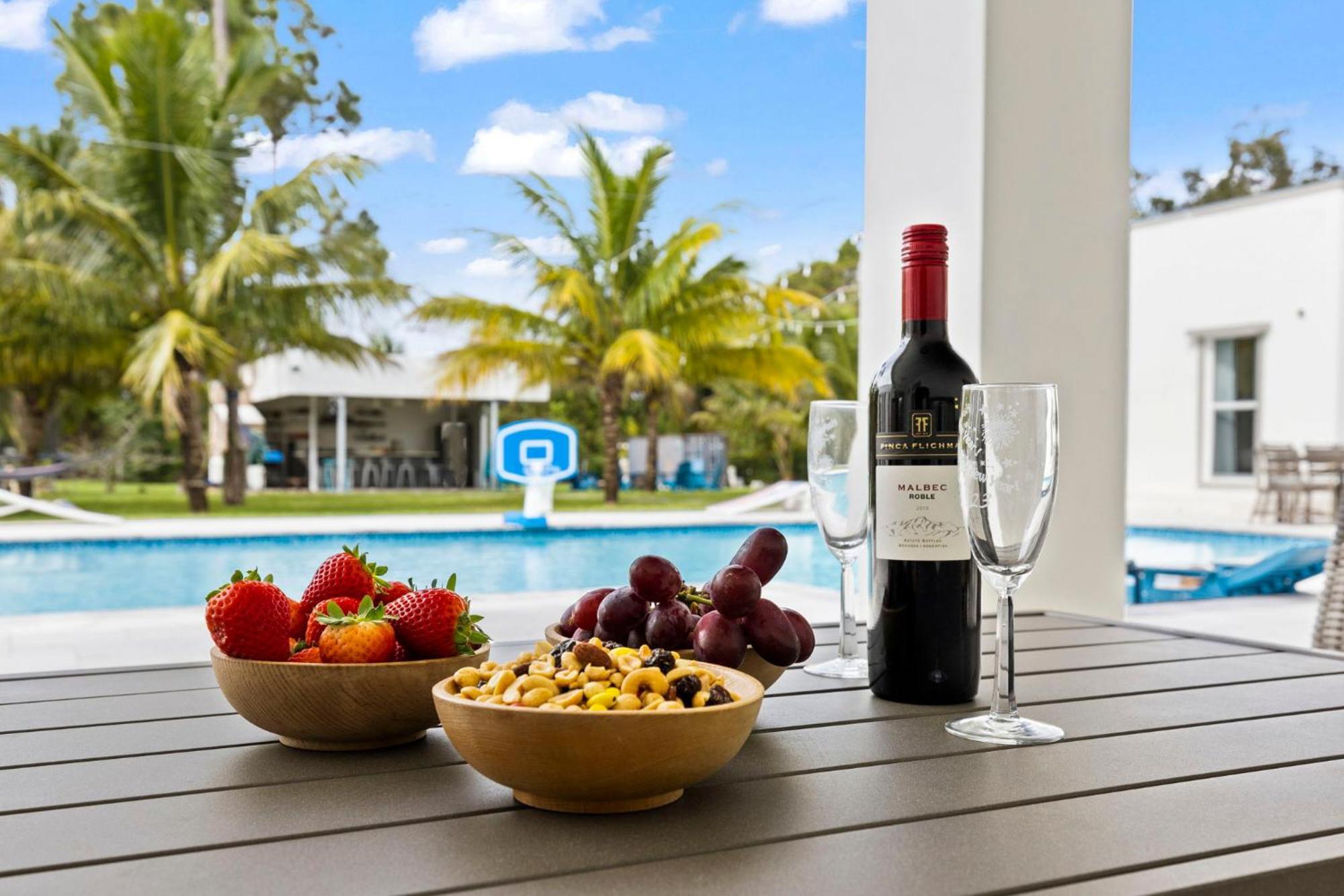 Ideal For Families The White House Of Miami Close To Miami Beaches And The Keys West Princeton 외부 사진